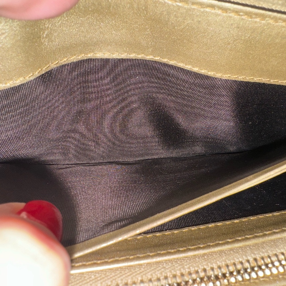 Gucci  Guccissima Zip Wallet - EUC - Picture 9 of 14